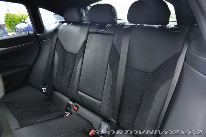 BMW 4 420xD M-SPORT ČR 1.MAJ 2023