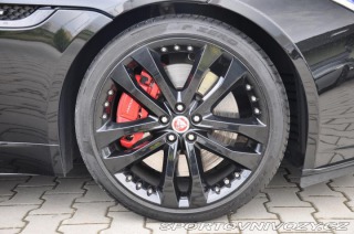 Jaguar F-Type 3,0V6 R-DYNAMIC ČR 381k 2018