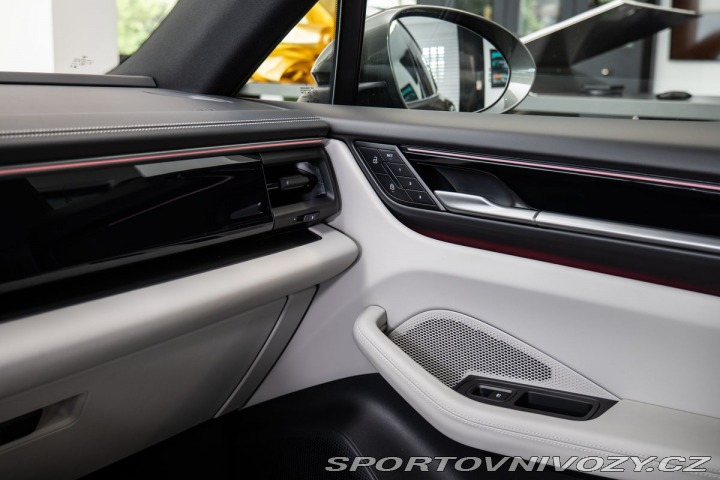 Porsche Macan 4/Chrono/PASM/Surround Vi 2024