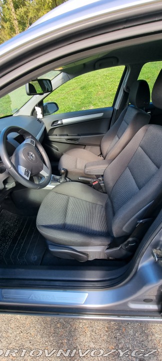 Opel Astra OPC TURBO 2006