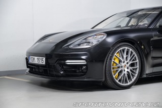 Porsche Panamera Turbo S 2021