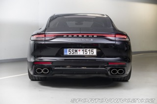 Porsche Panamera Turbo S 2021