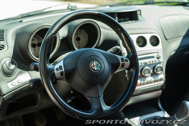 Alfa Romeo Ostatní modely 156 SPORTWAGON 2.0 JTS 2002
