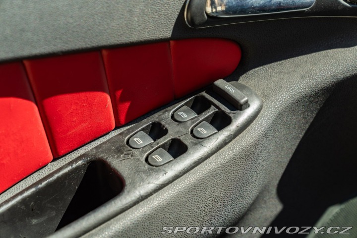 Alfa Romeo Ostatní modely 156 SPORTWAGON 2.0 JTS 2002