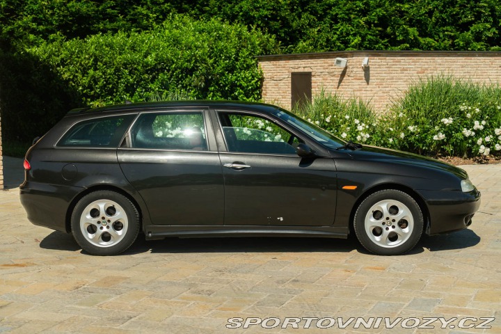 Alfa Romeo Ostatní modely 156 SPORTWAGON 2.0 JTS 2002