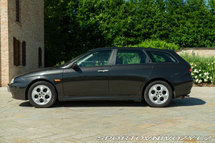 Alfa Romeo Ostatní modely 156 SPORTWAGON 2.0 JTS 2002