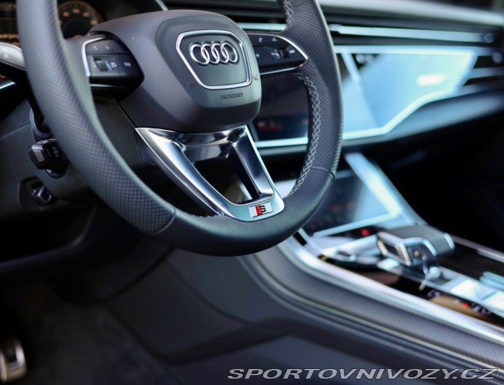 Audi Ostatní modely Q8  60 TFSIe Quattro *Nové!* 2025