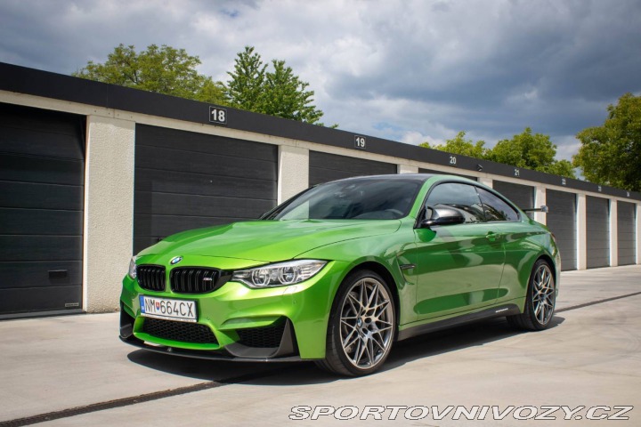 BMW M4 Coupé 540 koní MT6 2017 2017
