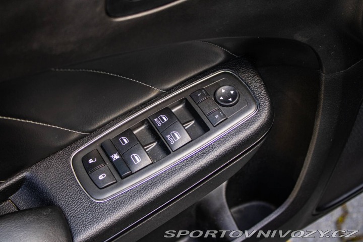 Dodge Charger SXT AWD 224kw Blacktop 2021