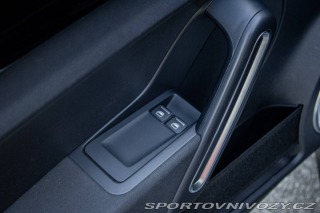 Volkswagen New Beetle 200hp Sport 2013