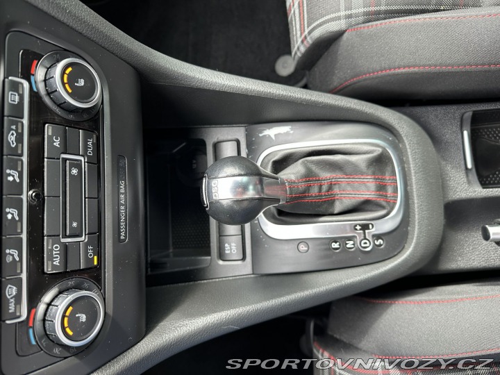 Volkswagen Golf GTI 2,0TSI 155kW DSG SERV 2009