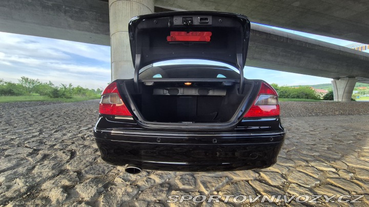 Mercedes-Benz CLK 2005