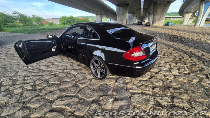 Mercedes-Benz CLK 2005