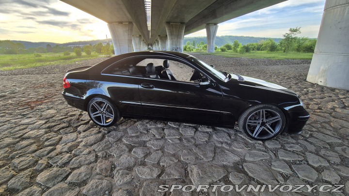Mercedes-Benz CLK 2005