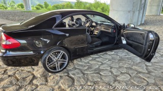 Mercedes-Benz CLK  2005