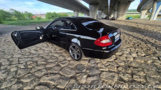 Mercedes-Benz CLK  2005