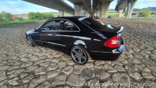 Mercedes-Benz CLK  2005