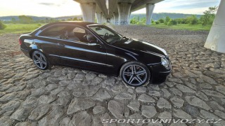 Mercedes-Benz CLK  2005