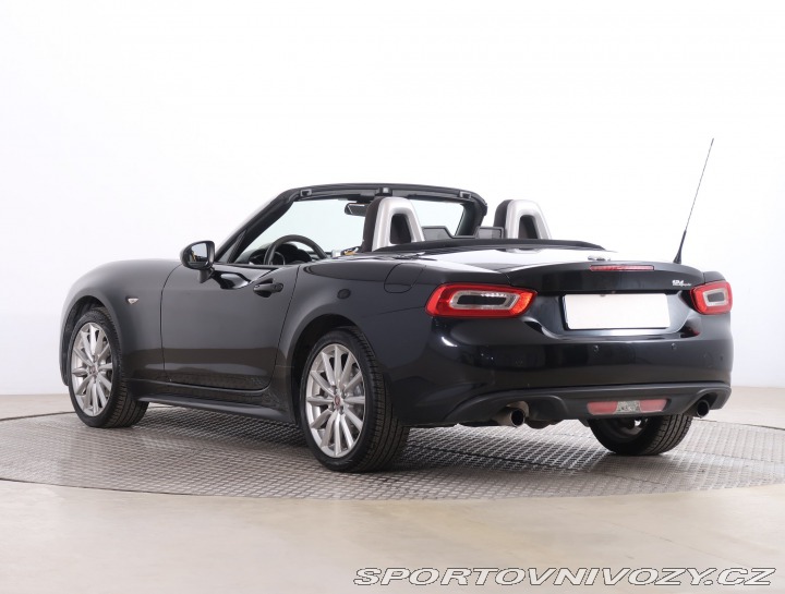 Fiat 124 Spider Lusso 1.4 T 2019