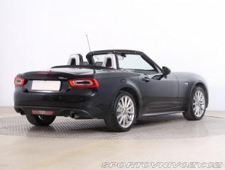 Fiat 124 Spider Lusso 1.4 T 2019