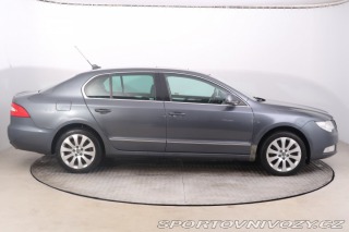 Škoda Superb Elegance 3.6 FSI V6 2009