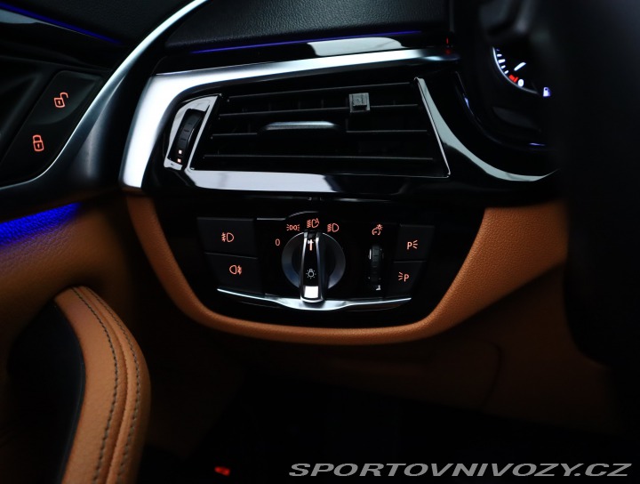 BMW 5 Sport Line 540i xDrive 2018