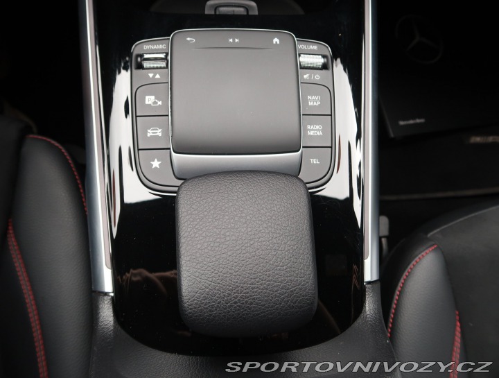 Mercedes-Benz Ostatní modely GLB AMG Line GLB 220d 4MATIC 2022