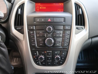 Opel Astra 2.0 CDTI 2013