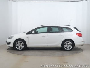 Opel Astra 2.0 CDTI 2013