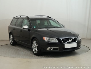 Volvo V70 D5
