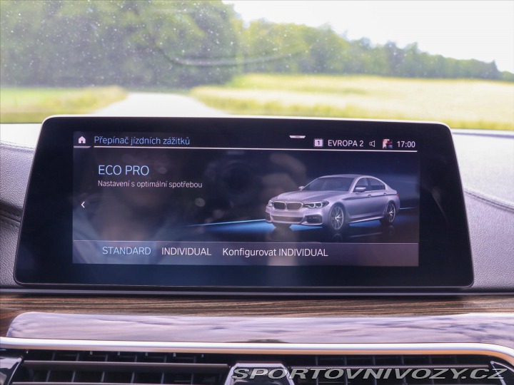 BMW 5 4,4 M550i xDrive 390kW CZ 2020