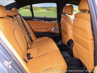 BMW 5 4,4 M550i xDrive 390kW CZ 2020