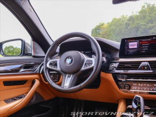 BMW 5 4,4 M550i xDrive 390kW CZ 2020