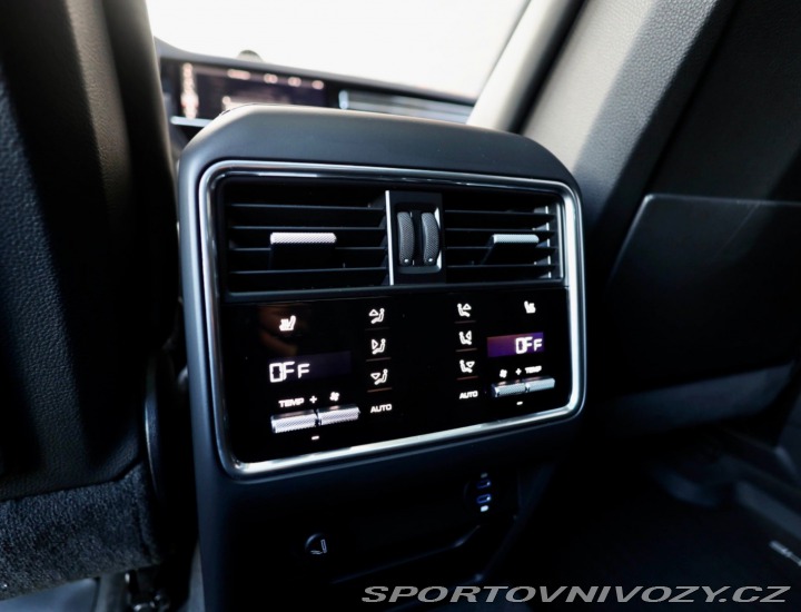Porsche Cayenne 3.0 V6 340KW, E-Hybrid * 2020