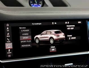 Porsche Cayenne 3.0 V6 340KW, E-Hybrid * 2020