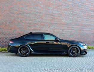 BMW M5 xDrive *M-Performance*Ťa 2024