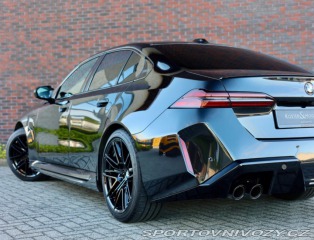 BMW M5 xDrive *M-Performance*Ťa 2024
