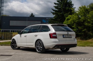 Škoda Octavia RS Combi  2.0 TDI RS DSG 4x4 2017