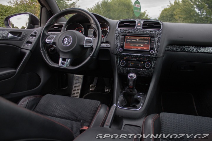 Volkswagen Golf 2.0TFSI GTI editon 35 /a 2012