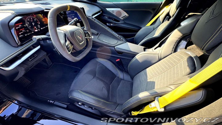 Chevrolet Corvette C8 targa 2023