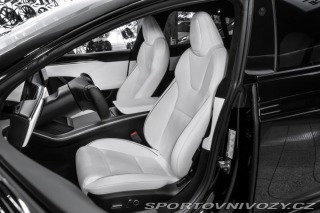Tesla Model S PLAID 1020PS 2022