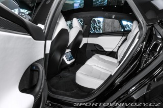 Tesla Model S PLAID 1020PS 2022