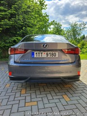 Lexus IS 300h F-Sport 2015
