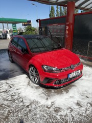 Volkswagen Golf  2016