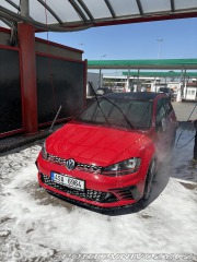 Volkswagen Golf  2016