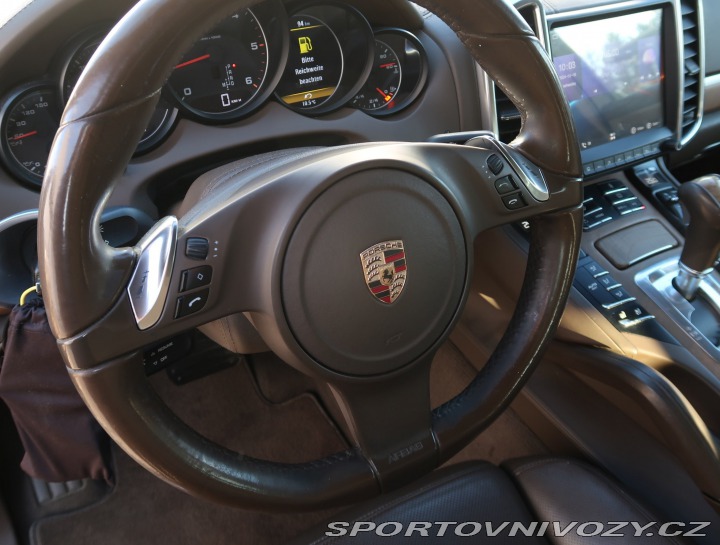 Porsche Cayenne Diesel 2011
