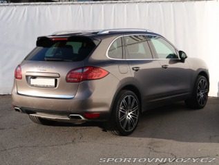 Porsche Cayenne Diesel 2011