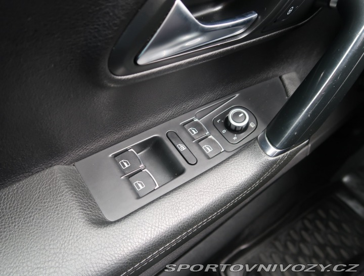 Volkswagen Passat CC CC 2.0 TDI 2010