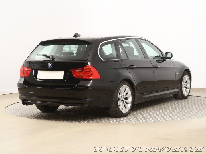 BMW 3 330 d 2009