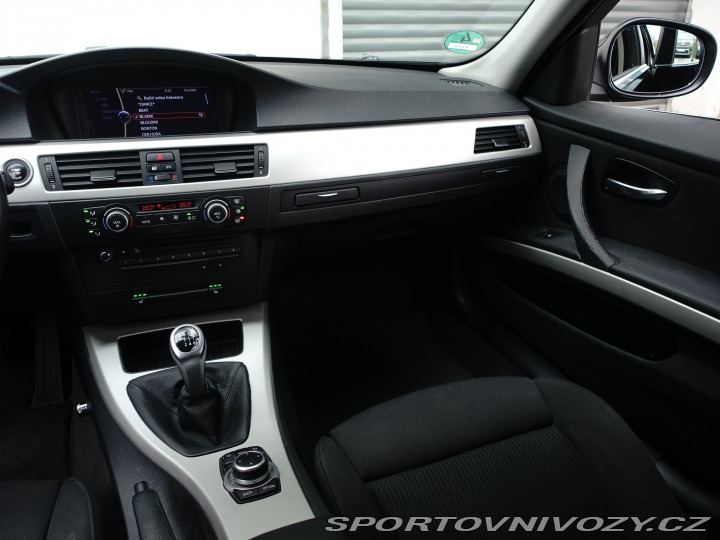 BMW 3 330 d 2009